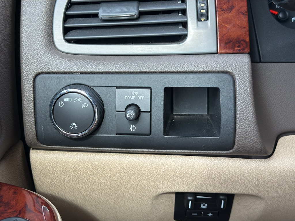 2014 Chevrolet Silverado 3500HD LTZ - Photo 14