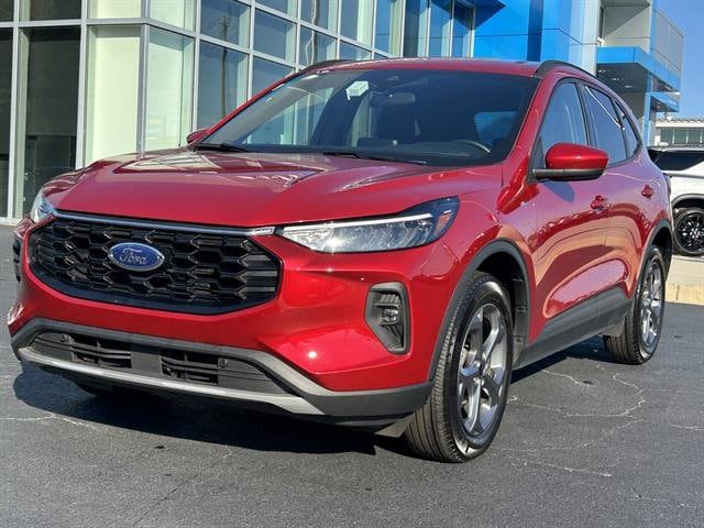 2025 Ford Escape ST-Line Select's photo