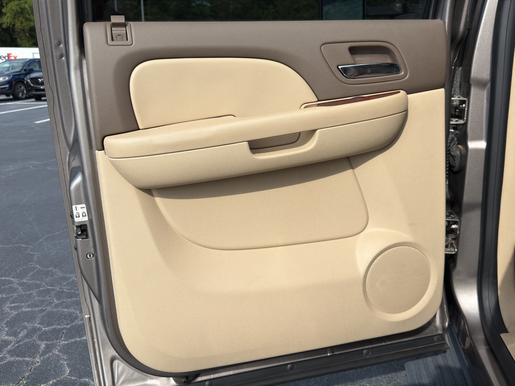 2014 Chevrolet Silverado 3500HD LTZ - Photo 32