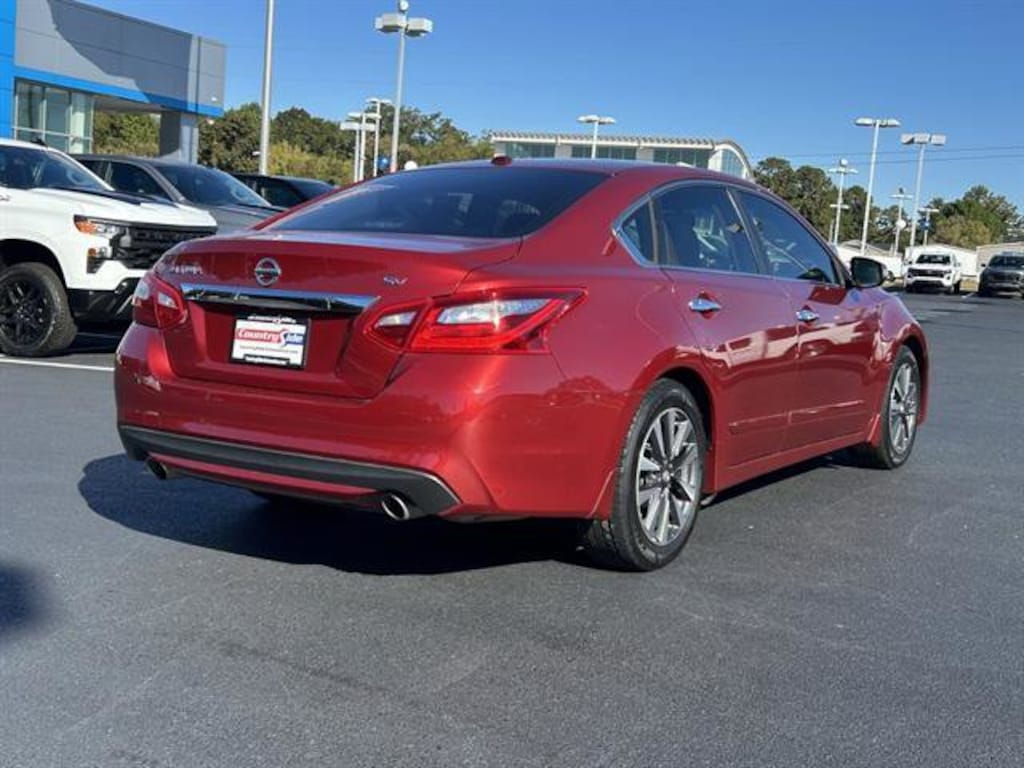Used 2017 Nissan Altima 2.5 SV