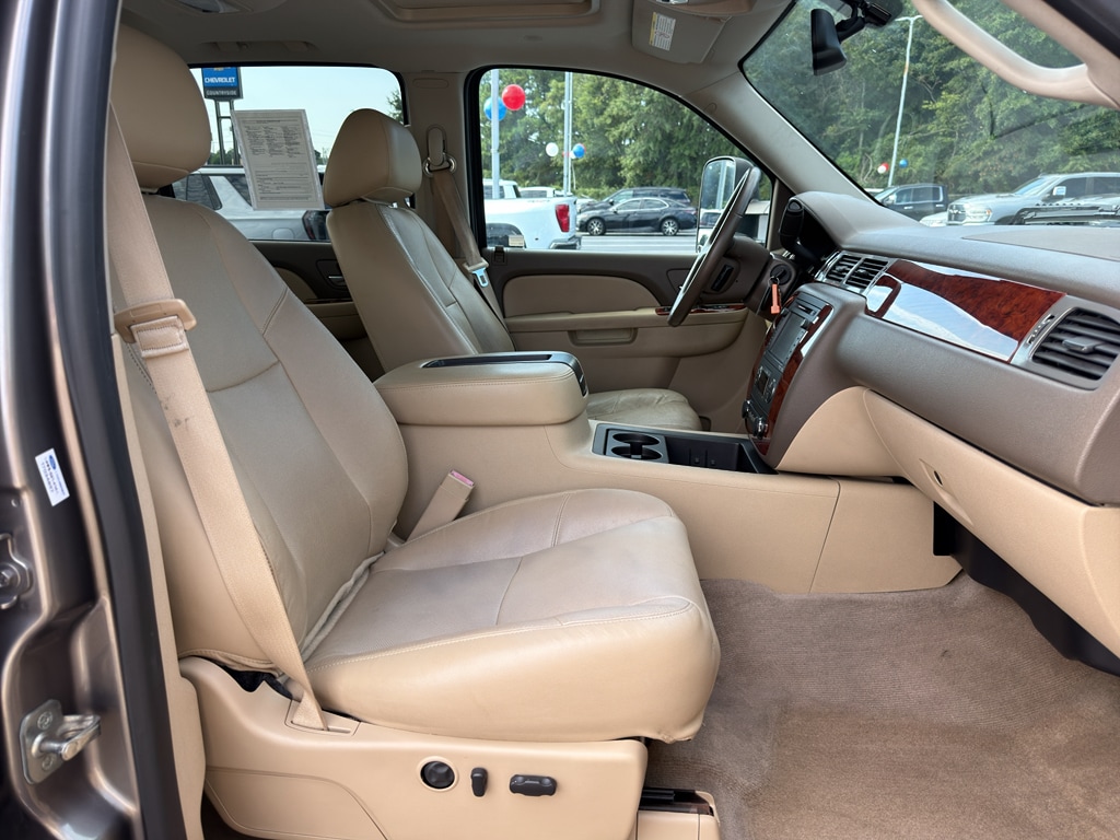 2014 Chevrolet Silverado 3500HD LTZ - Photo 26