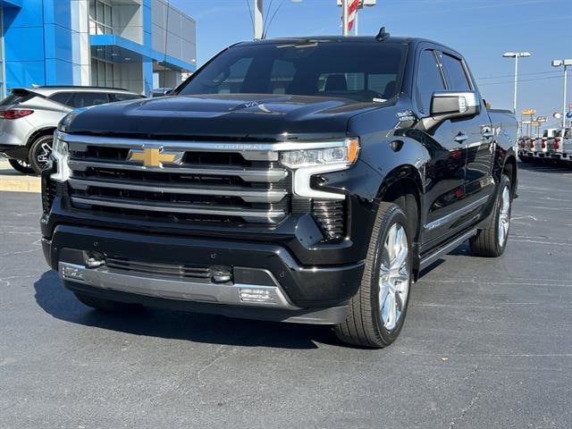 2025 Chevrolet Silverado 1500 High Country's photo