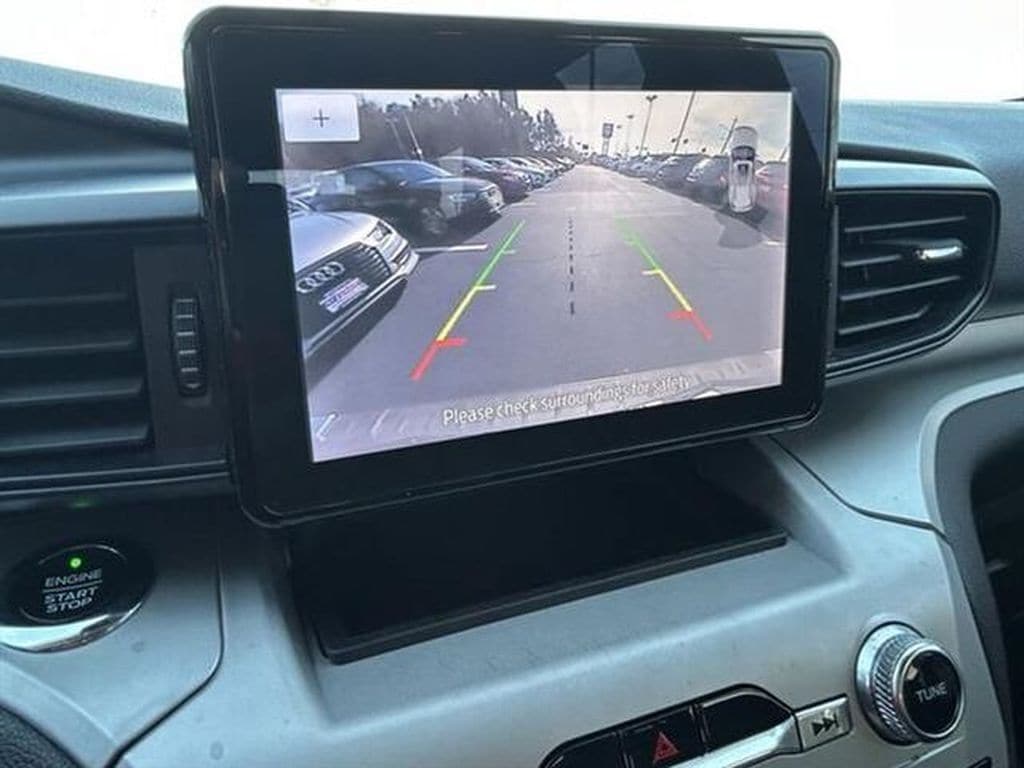 2020 Ford Explorer XLT - Photo 19