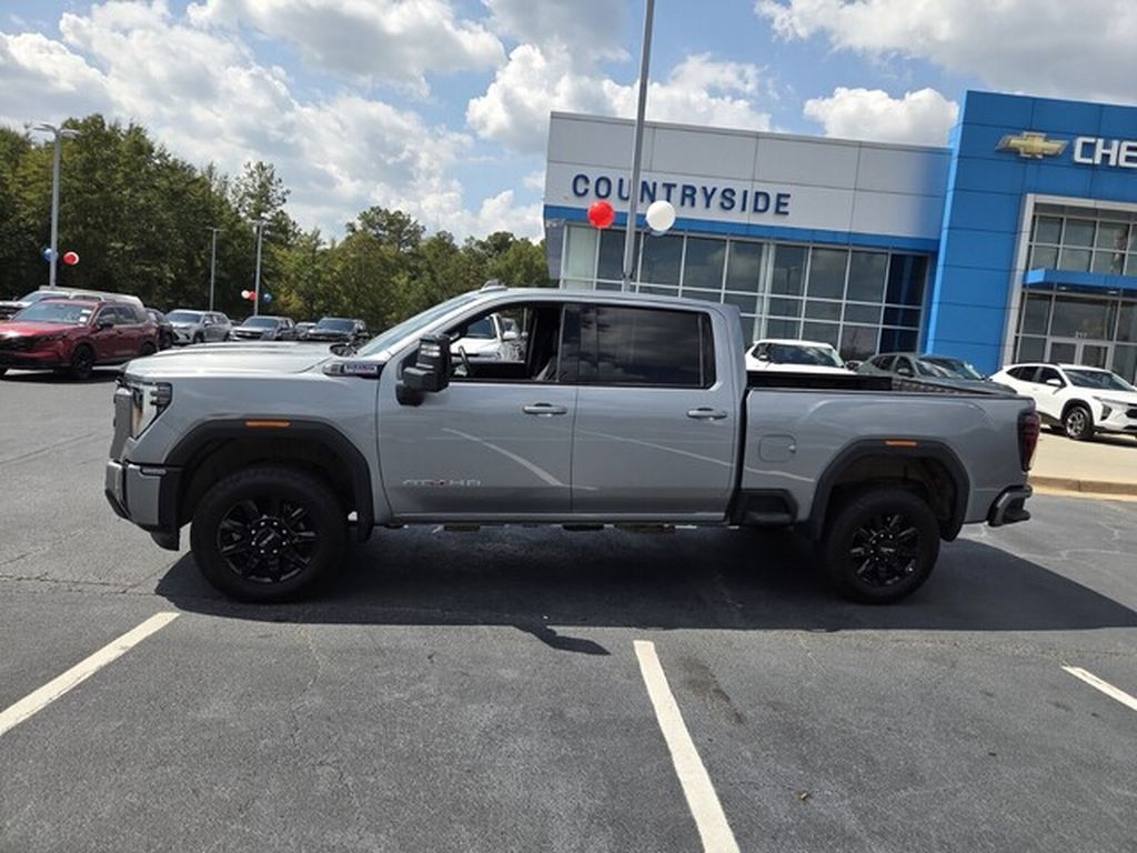 Used 2025 GMC Sierra 2500 HD AT4 Truck