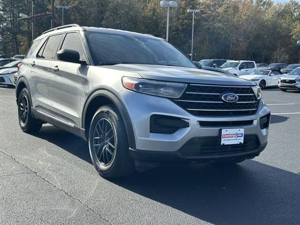 2020 Ford Explorer XLT - Photo 2