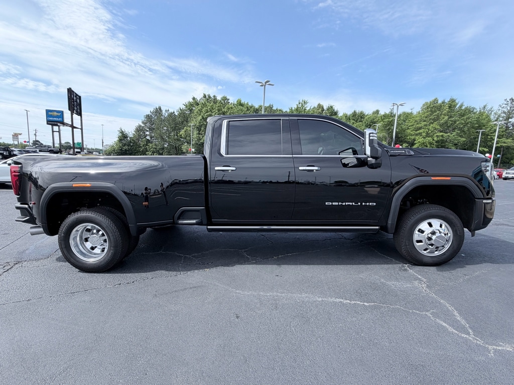 Used 2025 GMC Sierra 3500 HD Denali Ultimate DRW Truck