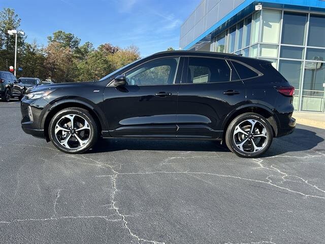 2023 Ford Escape ST-Line Select photo 3