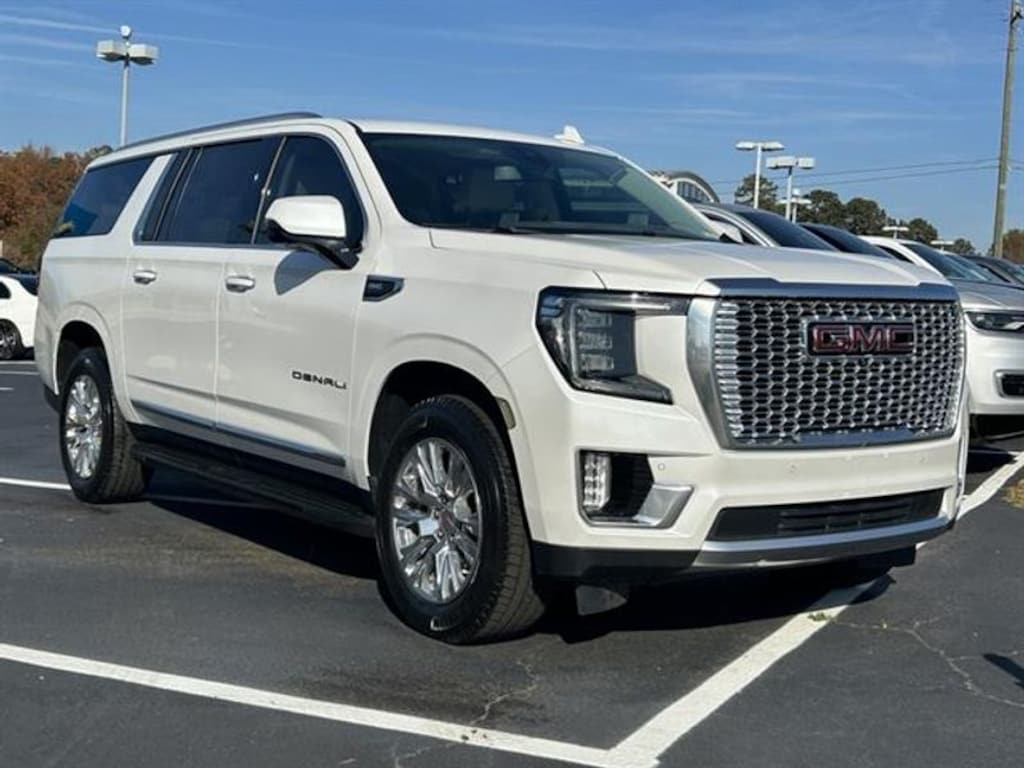 Used 2021 GMC Yukon XL Denali SUV