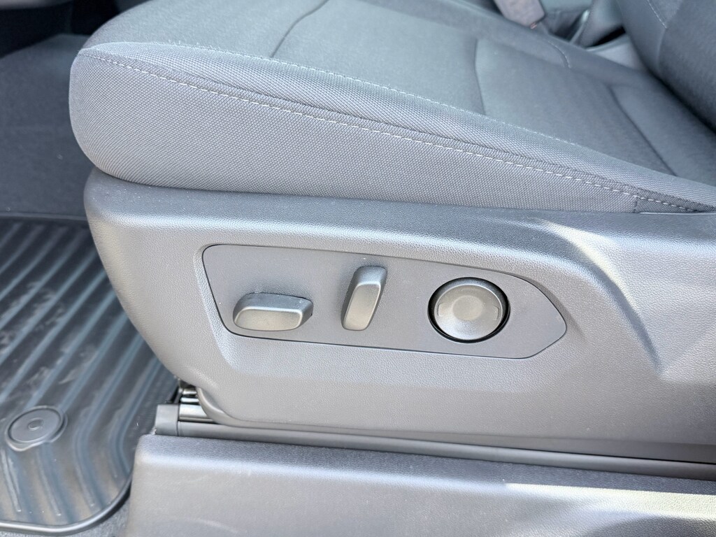 2026 Chevrolet Silverado 2500 HD Custom - Photo 22