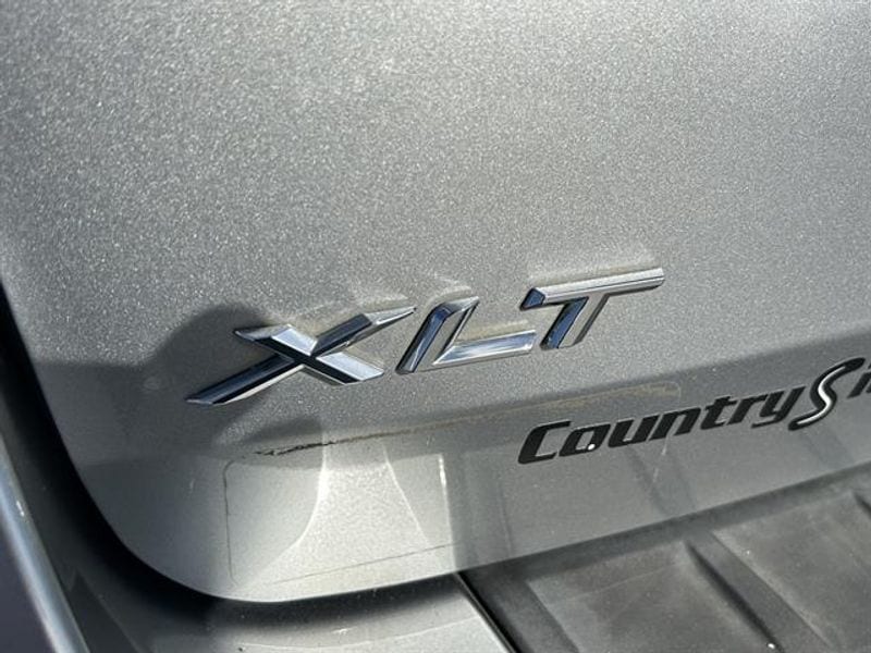 2020 Ford Explorer XLT - Photo 11