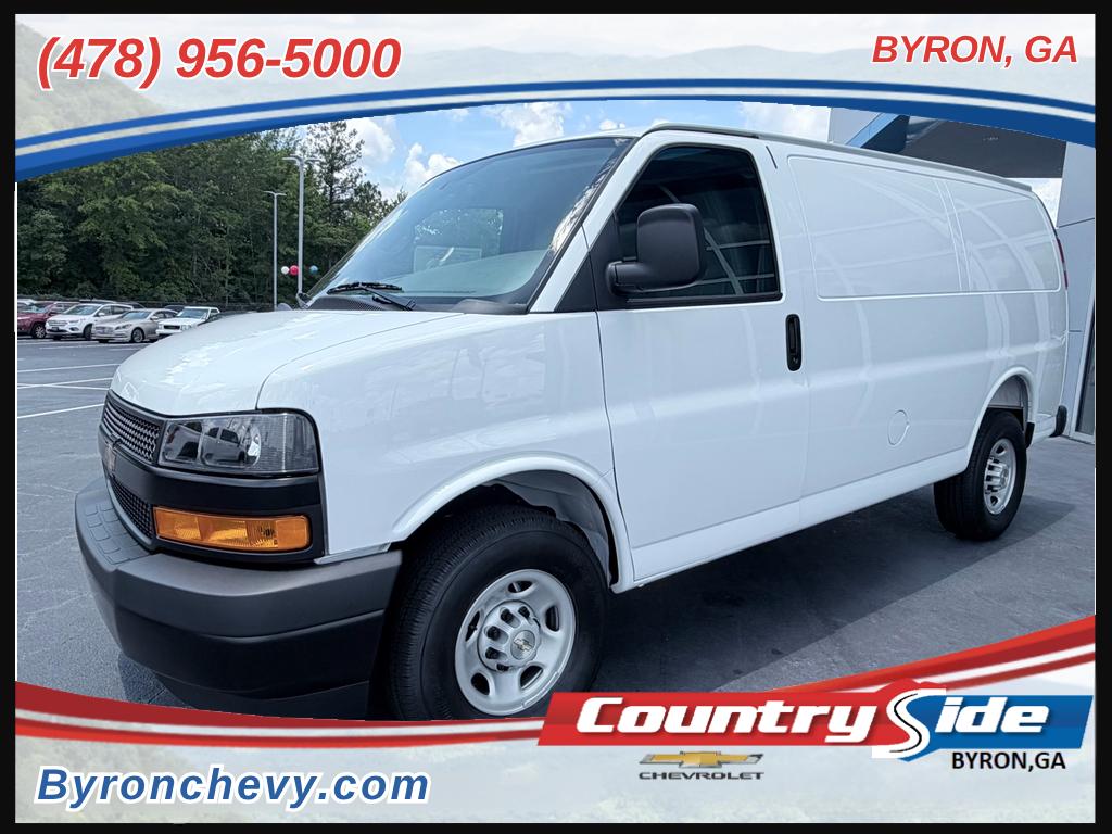 2026 Chevrolet Express 2500 Work Van HD's photo
