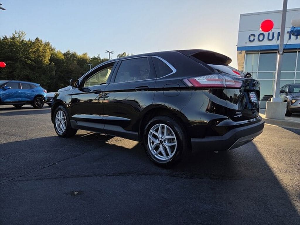 Used 2024 Ford Edge SEL with VIN 2FMPK4J90RBA67279 for sale in Byron, GA