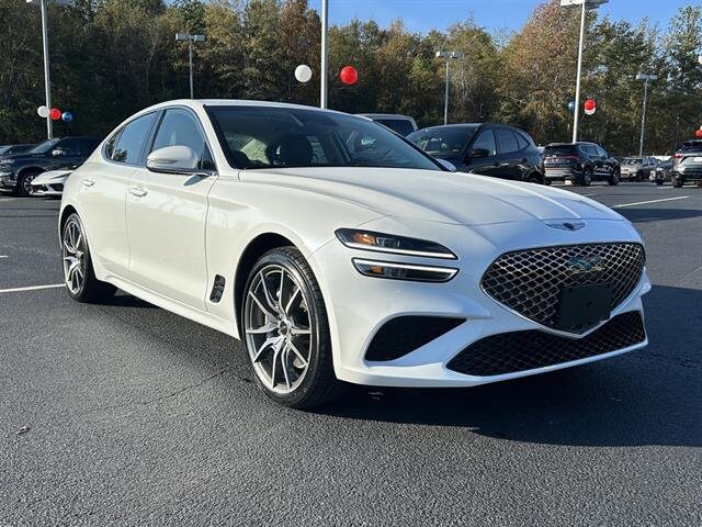 2025 Genesis G70 2.5T Prestige photo 3