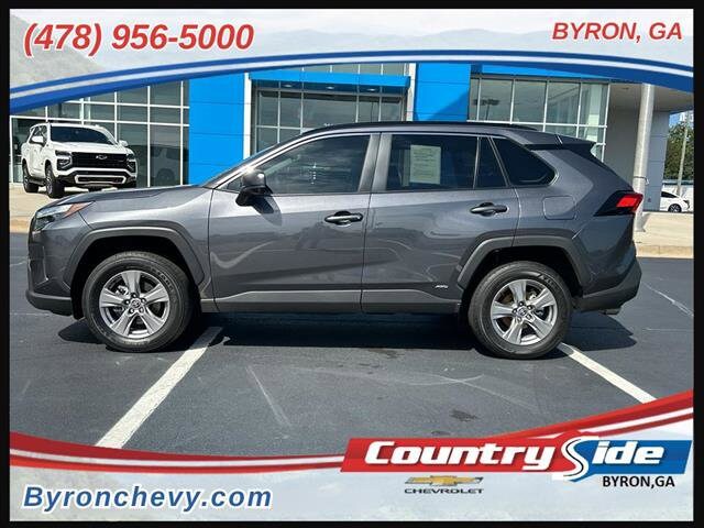 2024 Toyota RAV4 Hybrid LE photo 2