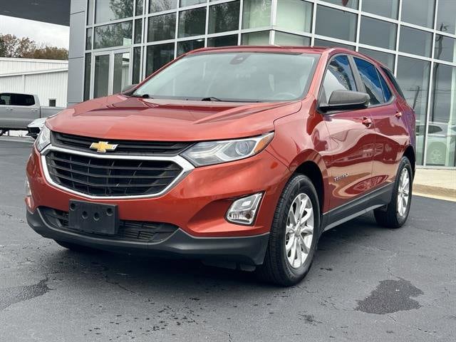 2020 Chevrolet Equinox LS's photo