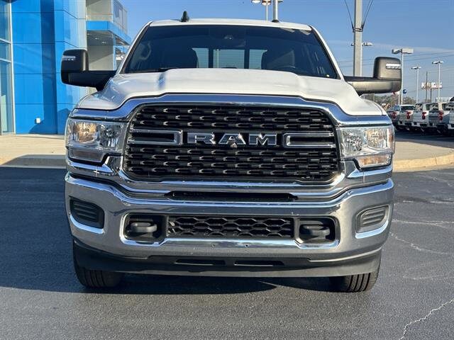 2023 Ram 2500 Tradesman photo 2