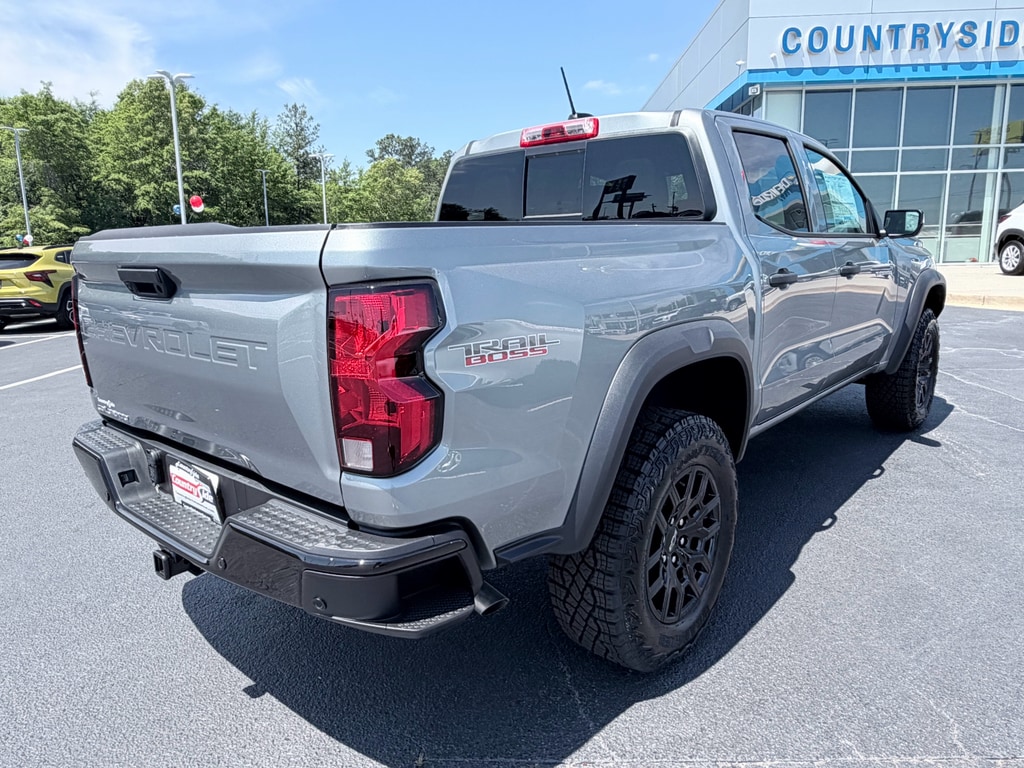 2026 Chevrolet Colorado Trail Boss - Photo 6