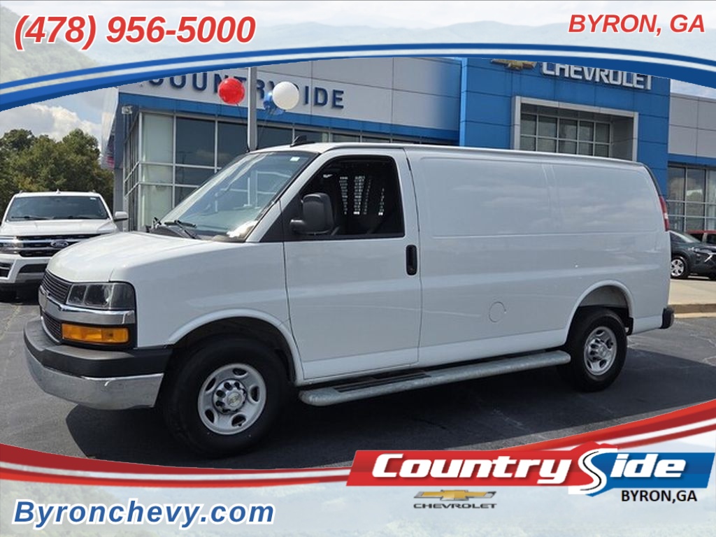 2025 Chevrolet Express Cargo