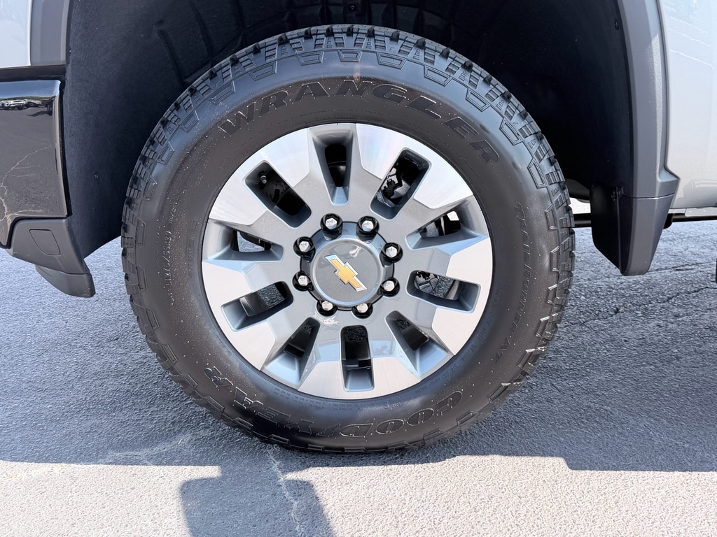 2026 Chevrolet Silverado 2500 HD Custom - Photo 35