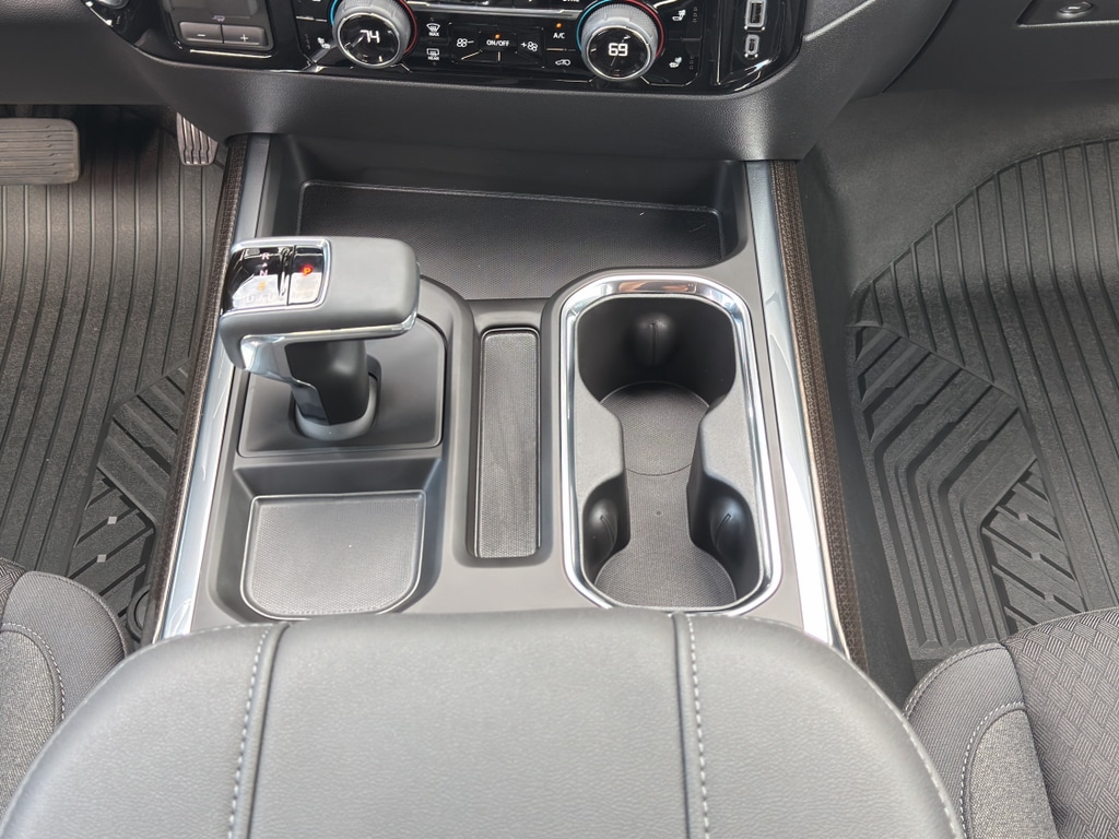 2026 Chevrolet Silverado 1500 RST - Photo 19