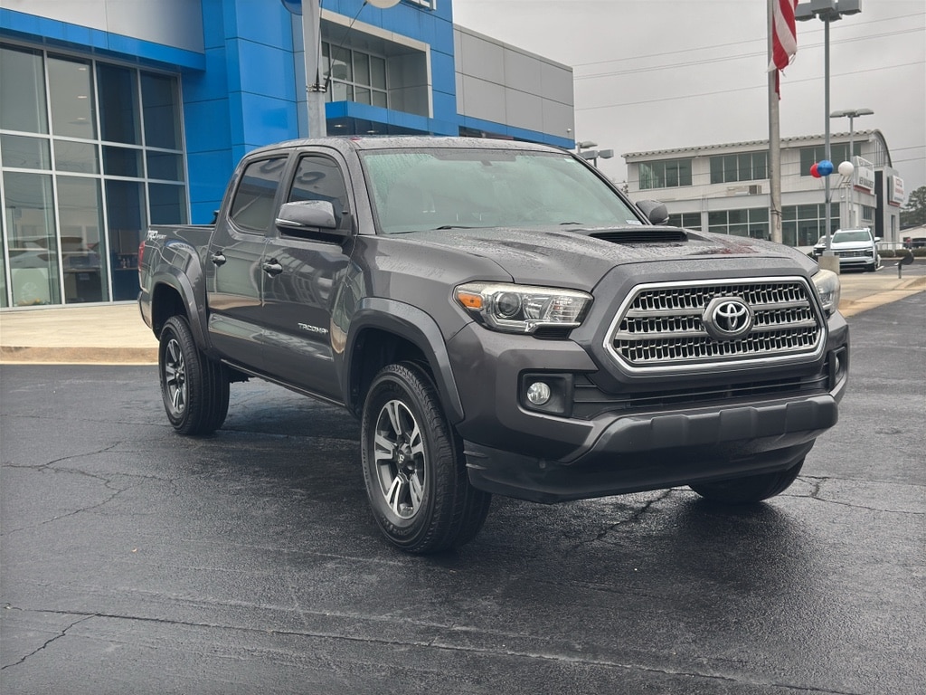 Used 2017 Toyota Tacoma SR5