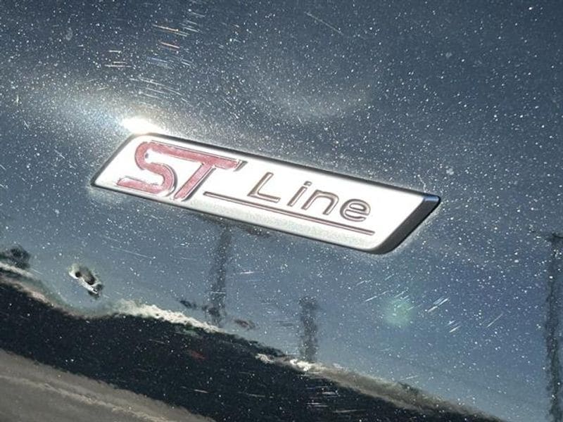 2023 Ford Escape ST-Line Select - Photo 7
