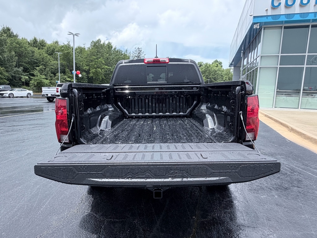 2026 Chevrolet Colorado Trail Boss - Photo 9
