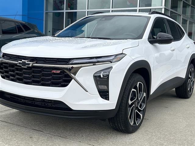 2026 Chevrolet Trax RS's photo