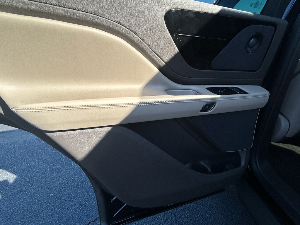 2023 Lincoln Aviator Reserve - Photo 16