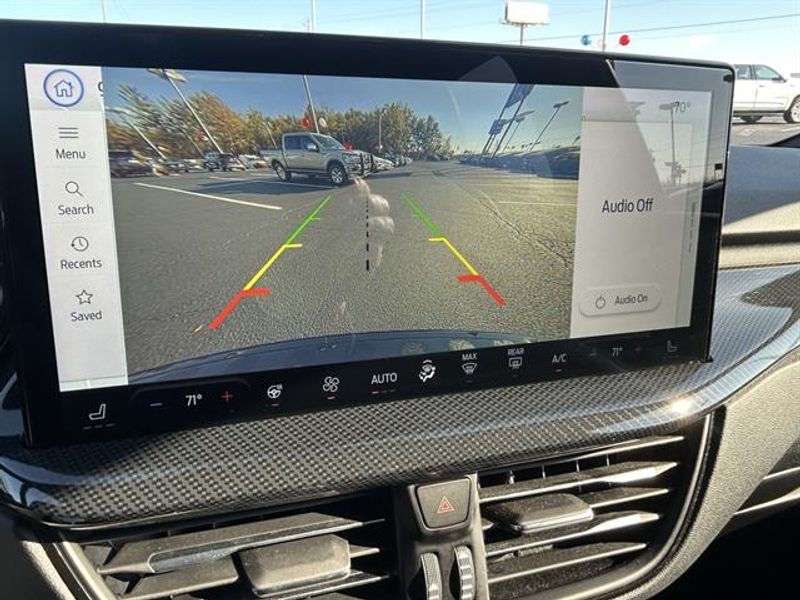2023 Ford Escape ST-Line Select - Photo 18