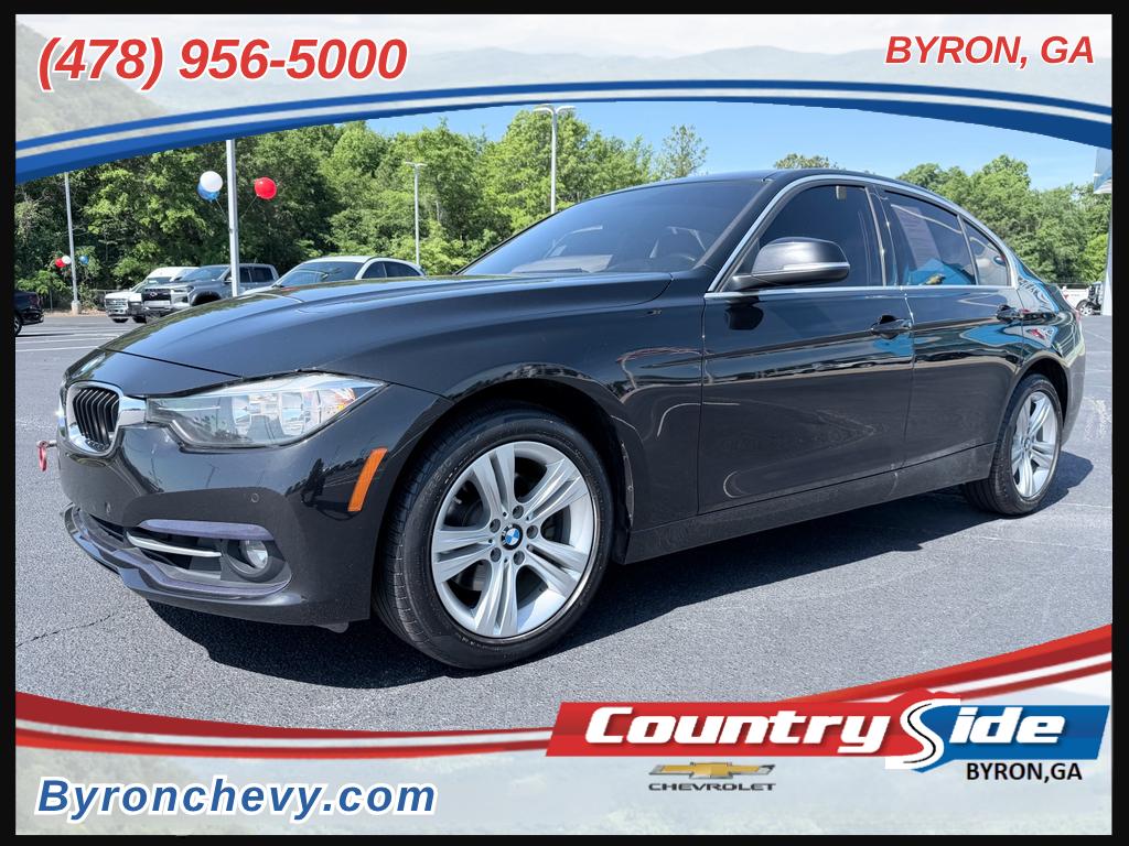 2017 BMW 3 Series 330i Sedan's photo