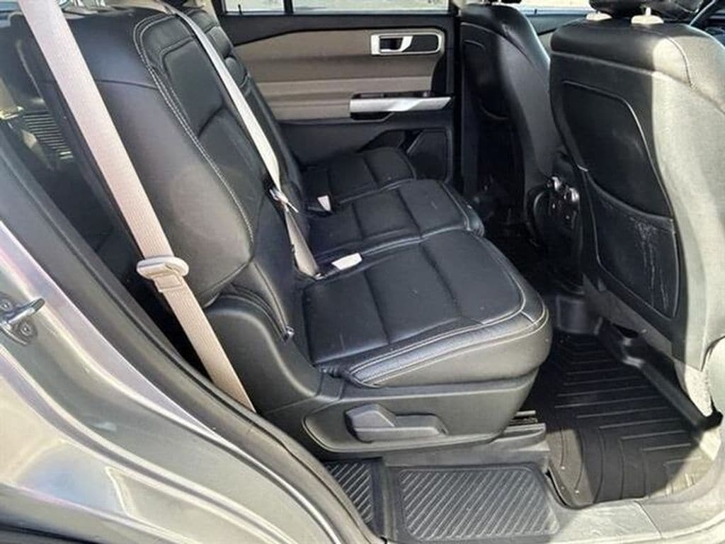 2020 Ford Explorer XLT - Photo 27