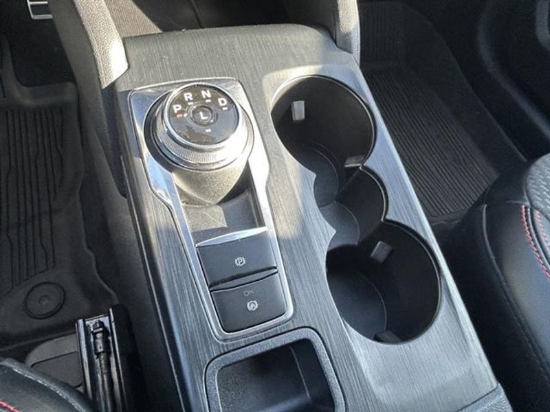 2023 Ford Escape ST-Line Select - Photo 16