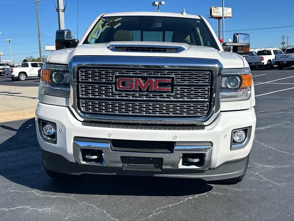 Used 2019 GMC Sierra 2500 HD Denali Truck
