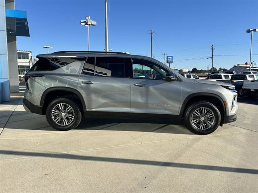 New 2026 Chevrolet Traverse LT SUV