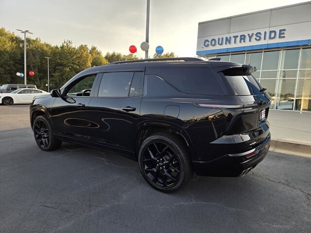 Used 2024 Chevrolet Traverse RS SUV