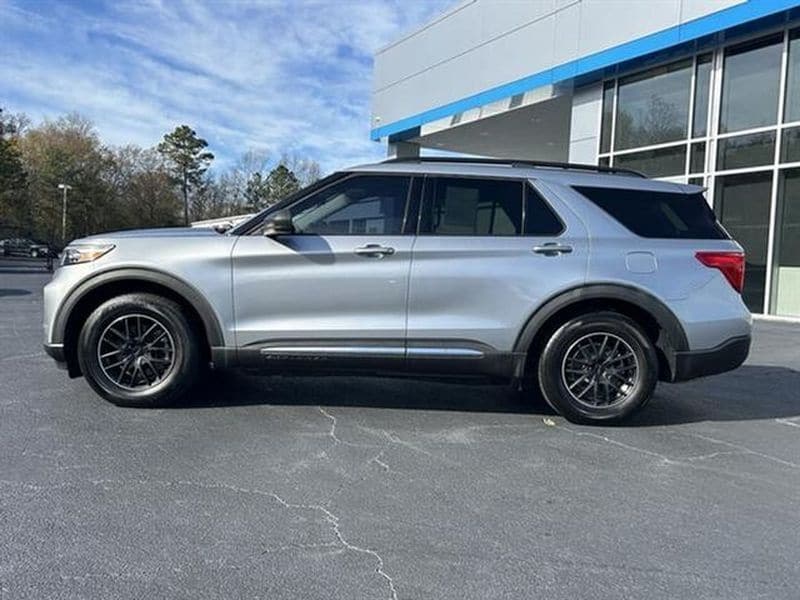 Used 2020 Ford Explorer XLT with VIN 1FMSK7DHXLGC86930 for sale in Byron, GA