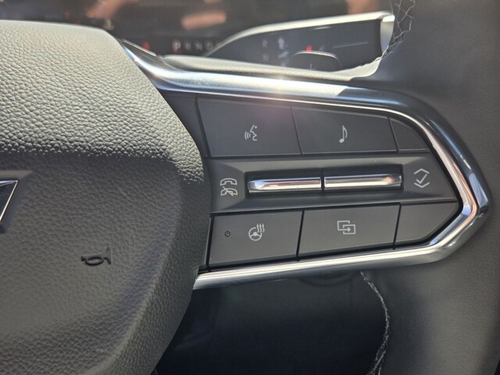 2027 Chevrolet Tahoe LT - Photo 27