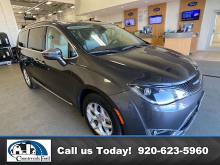 Used 2020 Chrysler Pacifica Limited FWD For Sale in Columbus