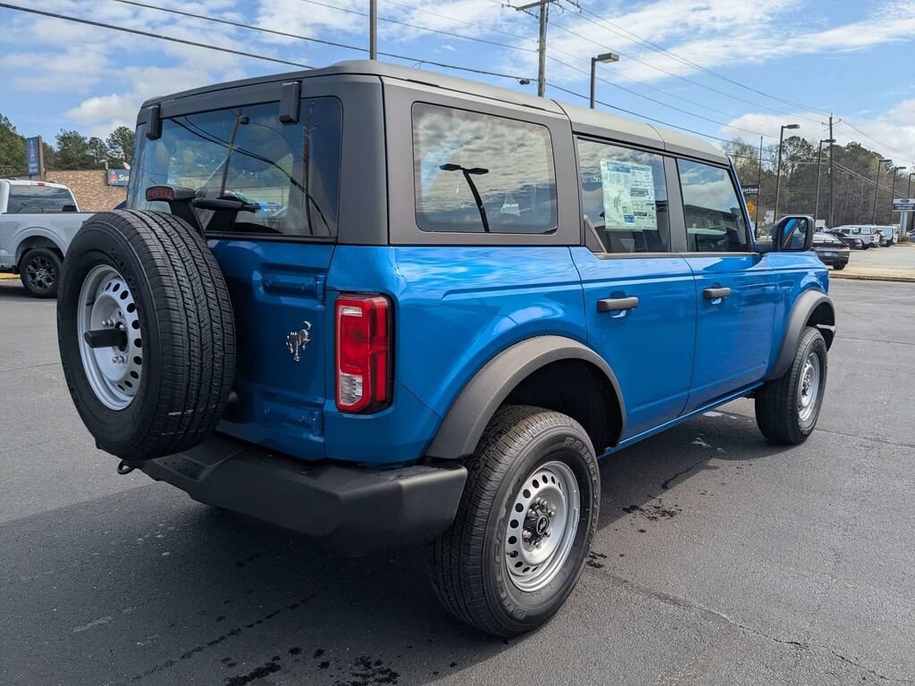 New 2026 Ford Bronco Base 4x4
