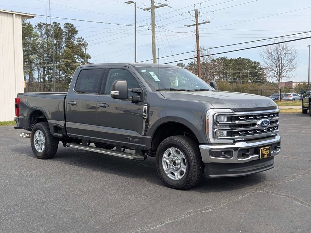 New 2026 Ford Super Duty F-350 SRW XLT