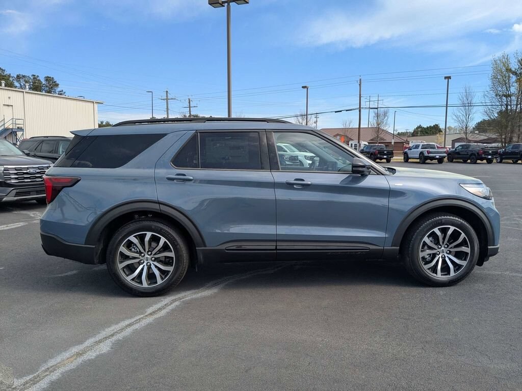 New 2026 Ford Explorer ST-Line ST-Line RWD