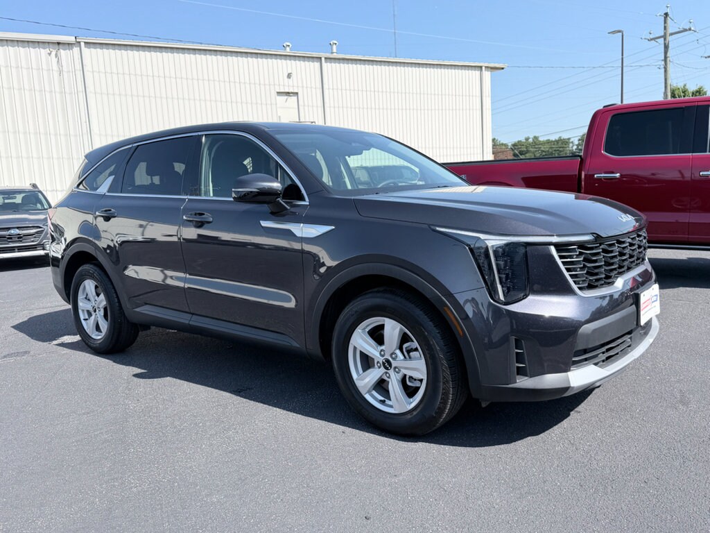Used 2026 Kia Sorento LX LX FWD