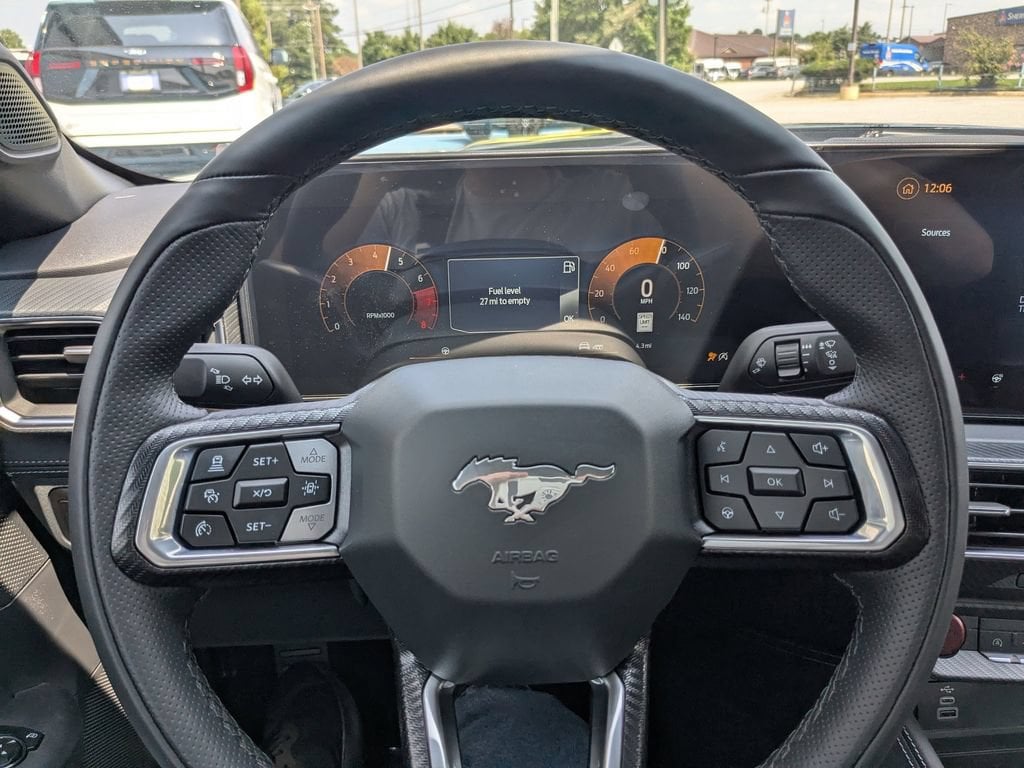 2025 Ford Mustang EcoBoost Premium Convertible - Photo 14