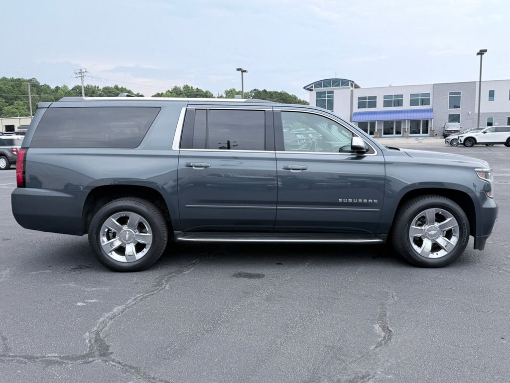 Used 2019 Chevrolet Suburban Premier 4WD 1500 Premier
