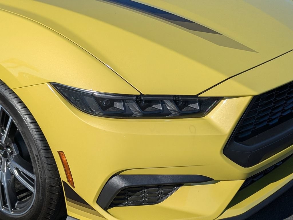 2025 Ford Mustang EcoBoost Premium Fastback - Photo 8