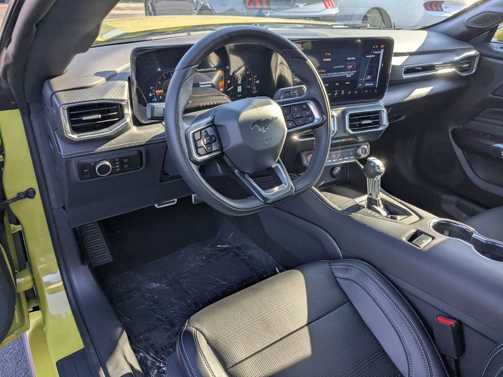 2025 Ford Mustang EcoBoost Premium Fastback - Photo 12