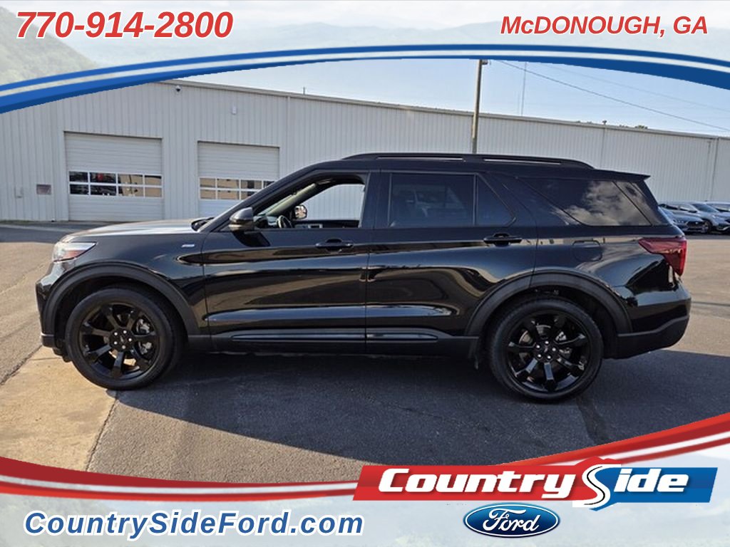 2023 Ford Explorer ST-Line RWD 