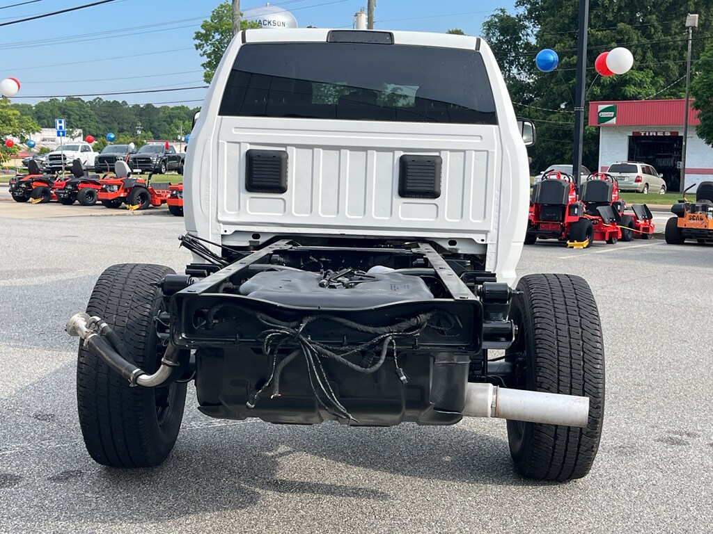 2019 Ram 3500 Tradesman photo 4