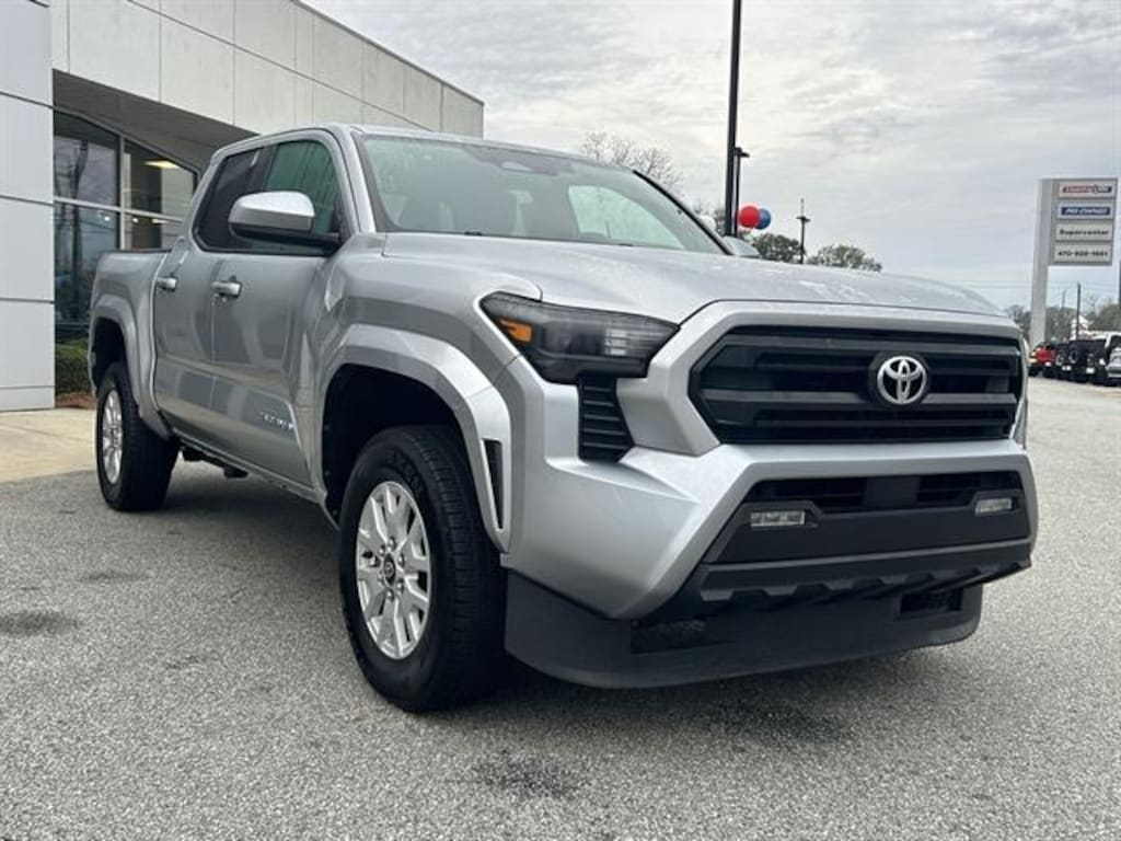 Used 2024 Toyota Tacoma SR5 Truck Double Cab